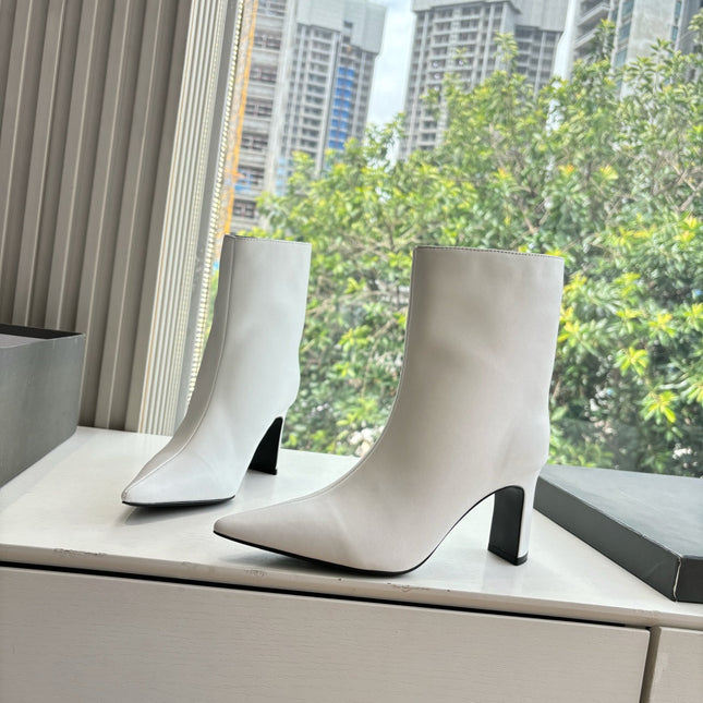 BALENCIAGA 25S ANKLE BOOTS IN WHITE COW LEATHER