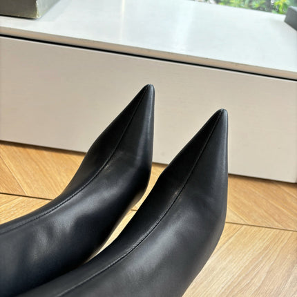 BALENCIAGA 25S ANKLE BOOTS IN BLACK COW LEATHER