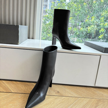 BALENCIAGA 25S ANKLE BOOTS IN BLACK COW LEATHER