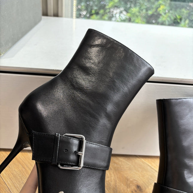 BALENCIAGA 25S ANKLE BOOTS WITH ZIPPER IN BLACK COW LEATHER SILVER HARDWARE