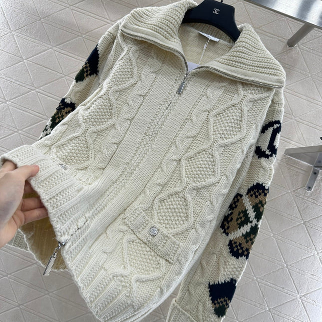 CHANEL 25S ZIPPERED CARDIGAN STYLE 115