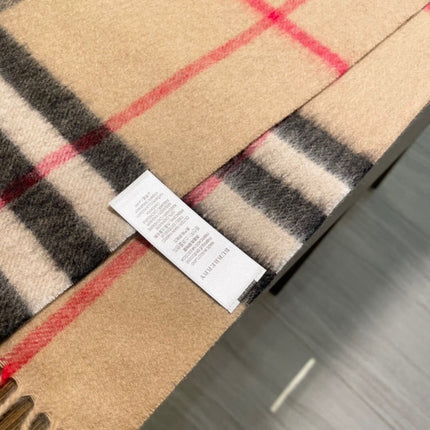 BURBERRY 25S SCARF 180 CM IN CASHMERE 938250