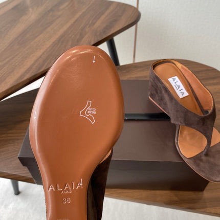 ALAIA WEDGE THONG SANDALS 25S IN BROWN SUEDE