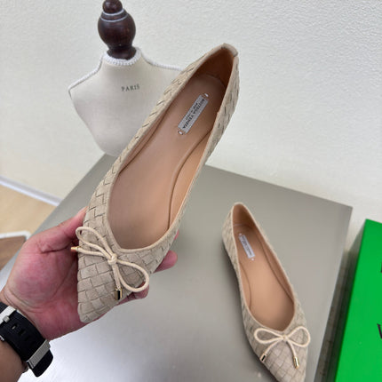 BALLET FLAT IN LIGHT BROWN INTRECCIATO SUEDE WITH BOW