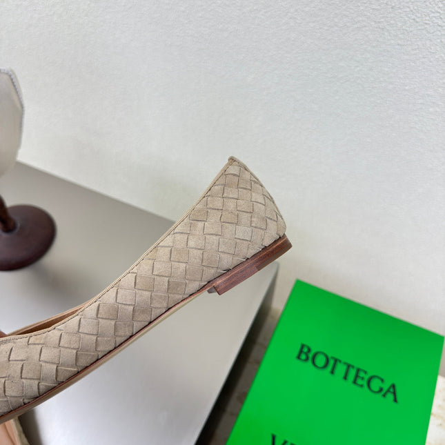 BALLET FLAT IN LIGHT BROWN INTRECCIATO SUEDE WITH BOW