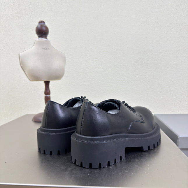 STOMPER DERBY IN BLACK SOFT BULLSKIN