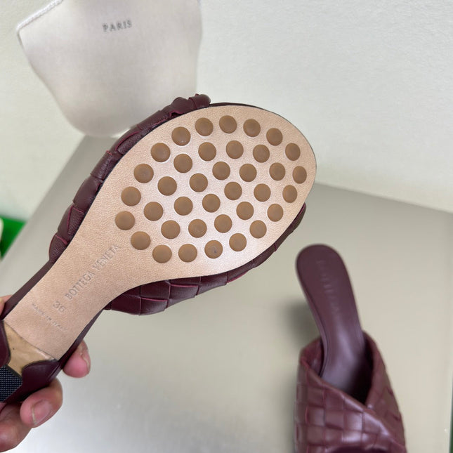 BLINK HIGH 5 CM MULE IN MAHOGANY RED INTRECCIATO LEATHER