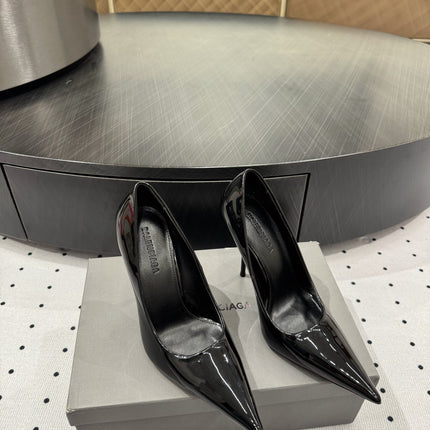 AVENUE 105MM PUMP IN BLACK PATENT CALFSKIN