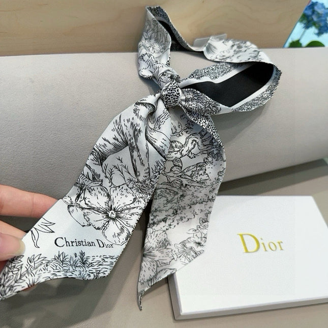 DIOR TWILLY 100 CM IN SILK 714372