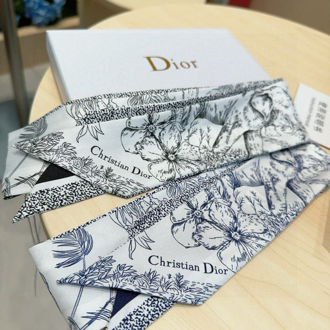 DIOR TWILLY 100 CM IN SILK 714372