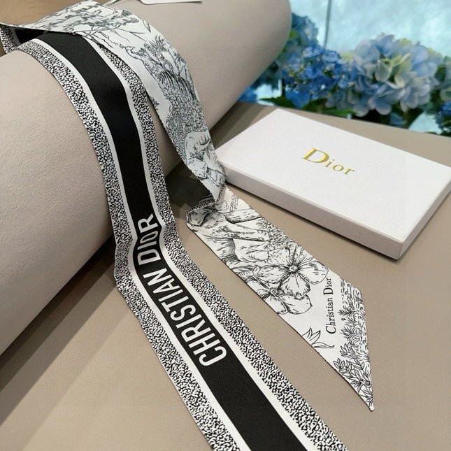 DIOR TWILLY 100 CM IN SILK 714372