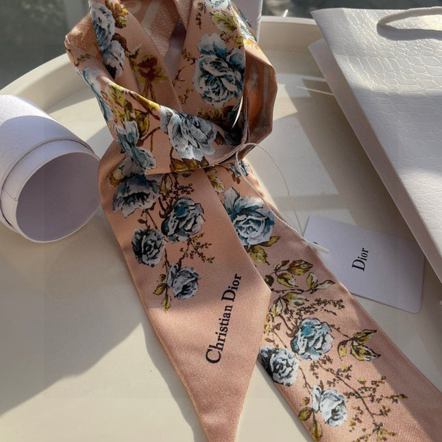 DIOR TWILLY 100 CM IN SILK 714391