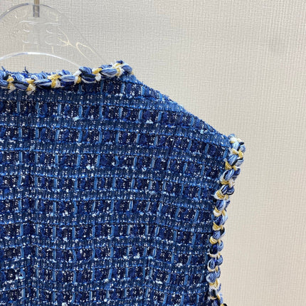 CHANEL 25S SLEEVELESS VEST STYLE 213