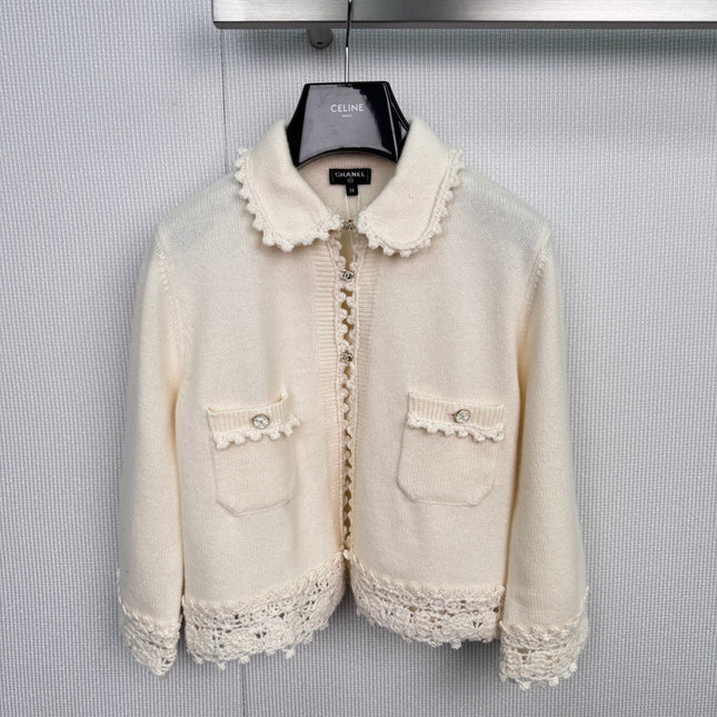 CHANEL 25S KNIT CARDIGAN WITH LACE COLLAR 417