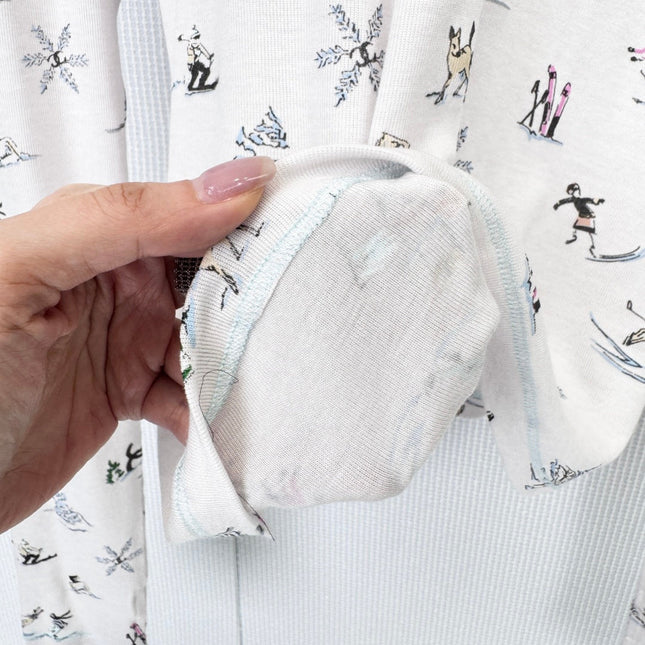 CHANEL 25S PATTERNED TURTLENECK SWEATER 380