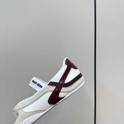 THONG SANDALS IN BEIGE SUEDE MIX WHITE TECH FABRIC