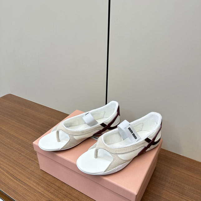 THONG SANDALS IN BEIGE SUEDE MIX WHITE TECH FABRIC