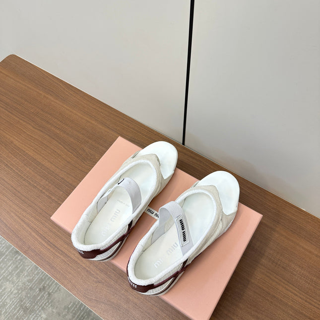 THONG SANDALS IN BEIGE SUEDE MIX WHITE TECH FABRIC