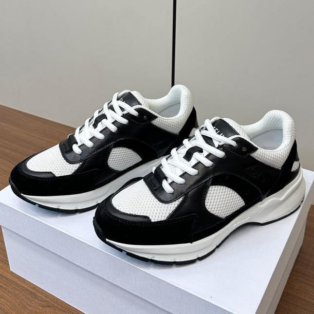 RUNNER CR-03 LOW LACE-UP IN WHITE MESH AND BLACK CALFSKIN