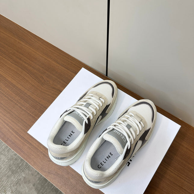 RUNNER CR-03 LOW LACE-UP PALE GRAY SUEDE AND BLACK CALFSKIN