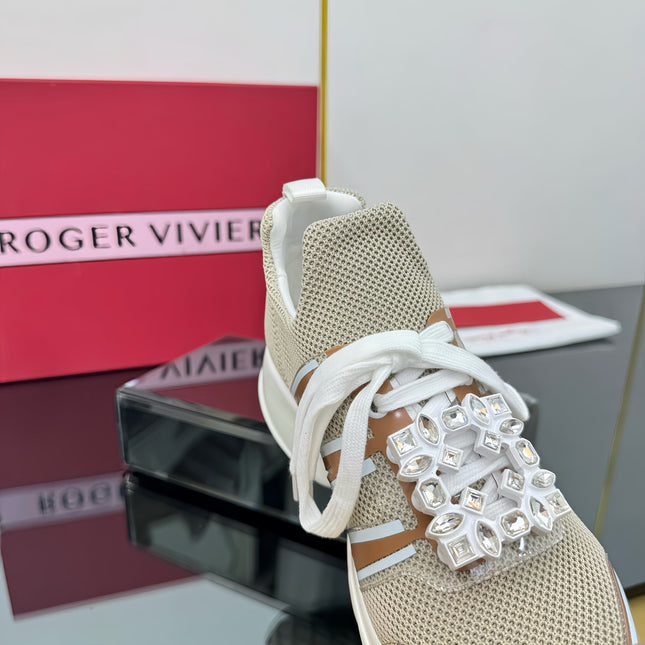 VIV' RUN SNEAKERS IN BEIGE TECHNICAL FABRIC WITH BROWN AND WHITE CALFSKIN