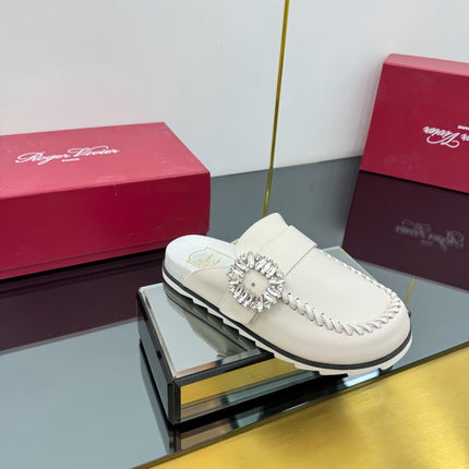SLIDY VIV' MULES IN OFF WHITE CALFSKIN