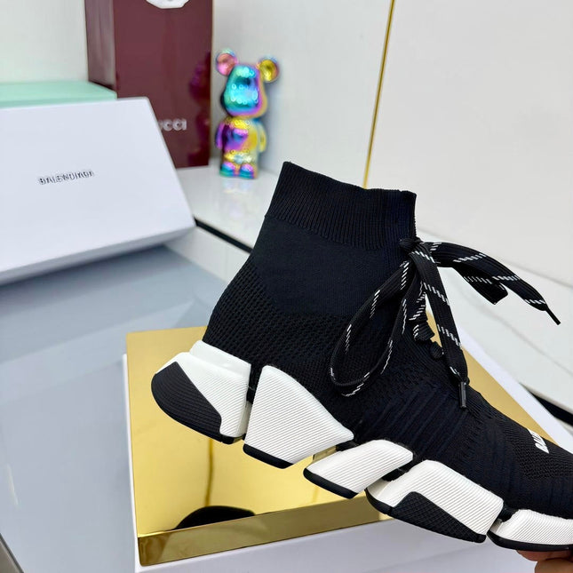 BALENCIAGA 25S SPEED 2.0 LACE-UP SNEAKERS IN BLACK KNITTED STYLE 4