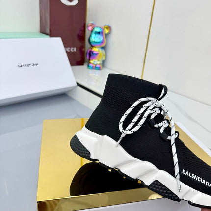 BALENCIAGA 25S SPEED 2.0 LACE-UP SNEAKERS IN BLACK KNITTED STYLE 2