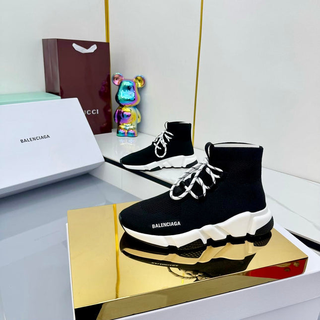 BALENCIAGA 25S SPEED 2.0 LACE-UP SNEAKERS IN BLACK KNITTED STYLE 2