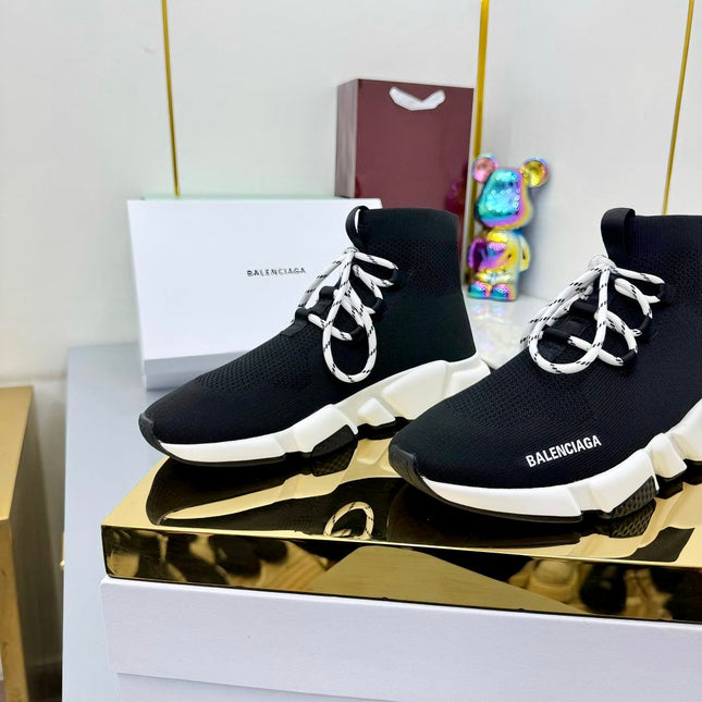 BALENCIAGA 25S SPEED 2.0 LACE-UP SNEAKERS IN BLACK KNITTED STYLE 2
