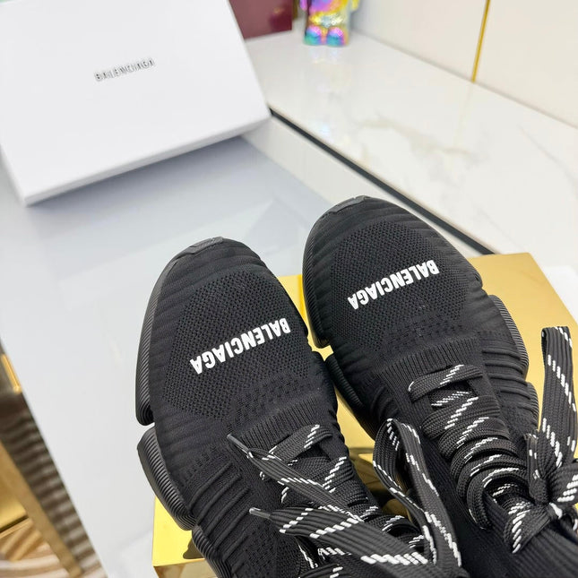 BALENCIAGA 25S SPEED 2.0 LACE-UP SNEAKERS IN BLACK KNITTED STYLE 1