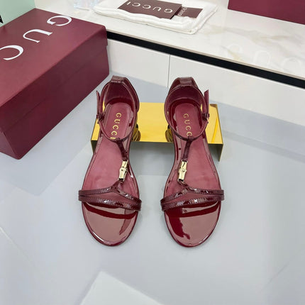 GG THONG SANDALS 25S IN RED LAMBSKIN WITH GOLD HARDWARE