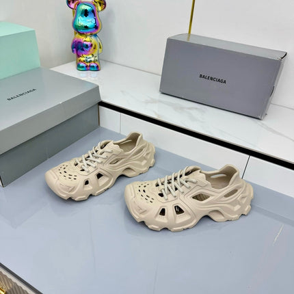 BALENCIAGA 25S SPIDER-MAN SNEAKERS IN LIGHT BEIGE SYNTHETIC RUBBER