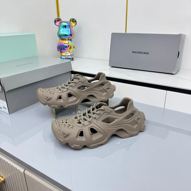 BALENCIAGA 25S SPIDER-MAN SNEAKERS IN TAUPE BROWN SYNTHETIC RUBBER