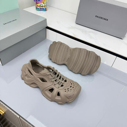 BALENCIAGA 25S SPIDER-MAN SNEAKERS IN TAUPE BROWN SYNTHETIC RUBBER