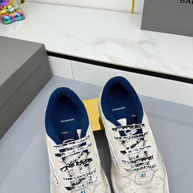 BALENCIAGA 25S SNEAKERS IN WHITE MIX DARK BLUE LEATHER