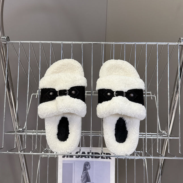 BALENCIAGA 25S SLIPPERS IN BLACK SUEDE AND WHITE WOOL