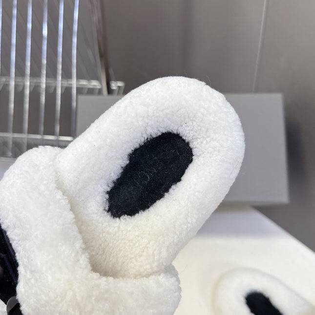 BALENCIAGA 25S SLIPPERS IN BLACK SUEDE AND WHITE WOOL