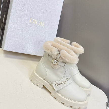 DIORALPS ANKLE BOOTS 25S IN WHITE LAMBSKIN AND BEIGE WOOL WITH GOLD HARDWARE