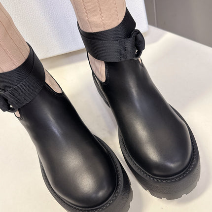 DIOR 25S D-MAJOR ANKLE BOOTS IN BLACK CALFSKIN AND LIGHT BEIGE FABRIC