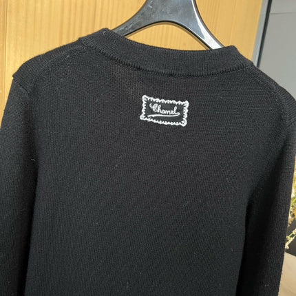 CHANEL 25S CARDIGAN STYLE 193