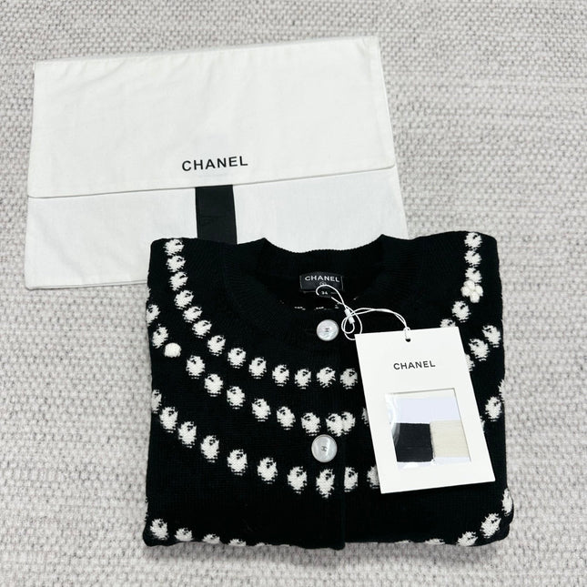 CHANEL CARDIGAN STYLE 100