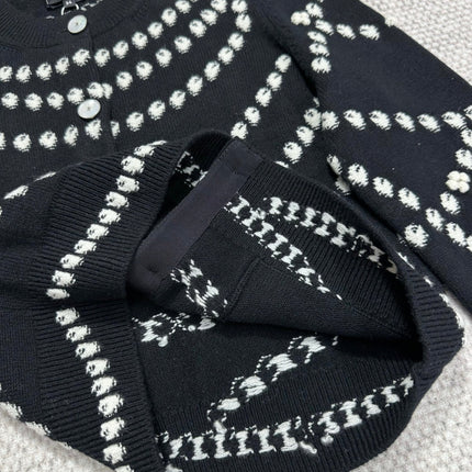CHANEL CARDIGAN STYLE 100