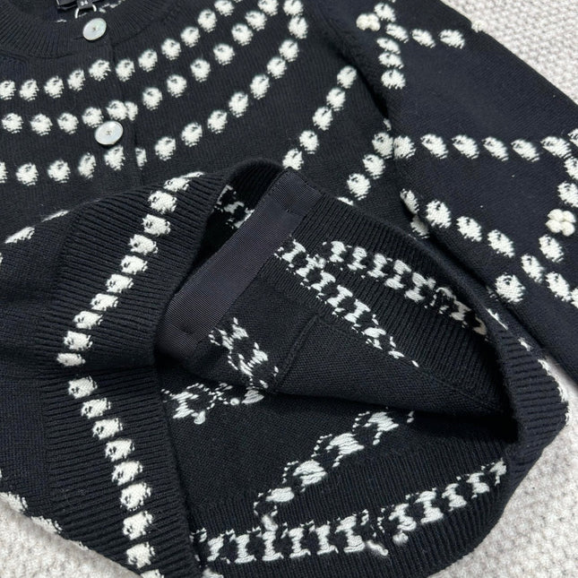 CHANEL CARDIGAN STYLE 100
