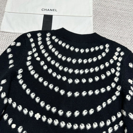 CHANEL CARDIGAN STYLE 100