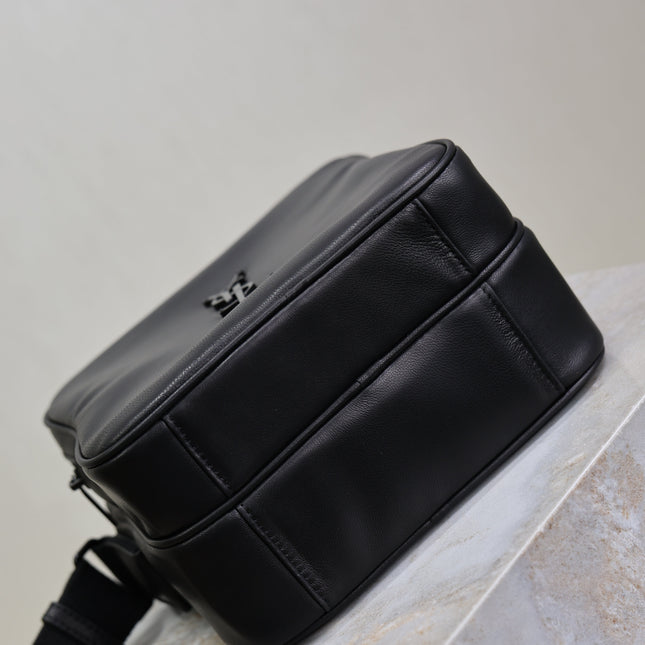 YSL 25S NIKI CAMERA BAG 19 IN BLACK CALFSKIN