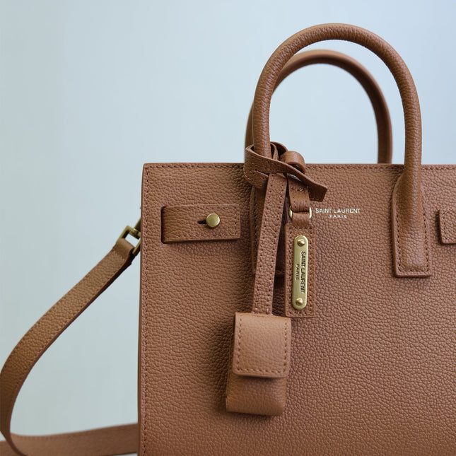 YSL 25S SAC DE JOUR MM 26 IN CHESTNUT BROWN SUPPLE GRAINED CALFSKIN