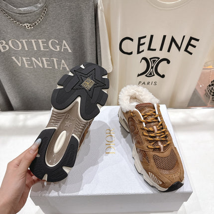 DIOR CHRONO SNEAKER 25S IN BROWN SUEDE AND MESH FABRIC