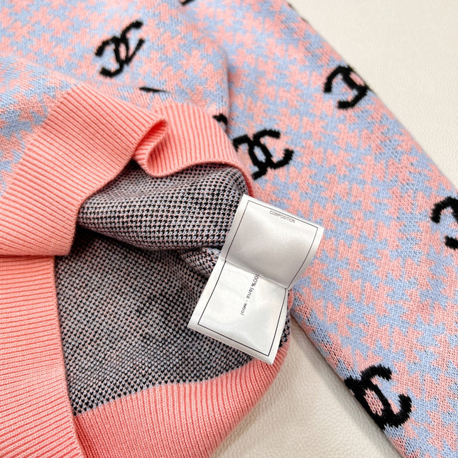 CHANEL 25S SWEATER 393