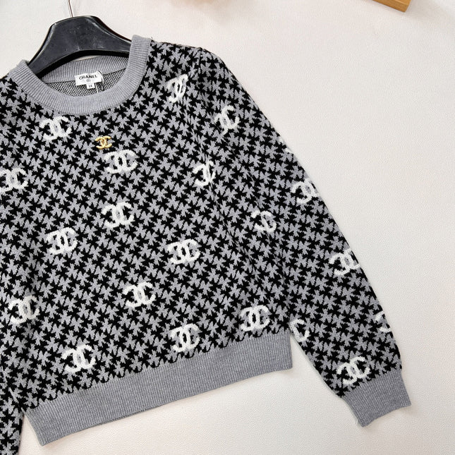 CHANEL 25S SWEATER 394